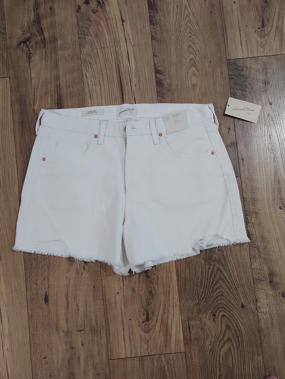 Universal Thread White Denim 90s Baggy Shorts Size 10